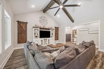 9457 Parkview Drive, Waller, TX 77484 - Photo 7