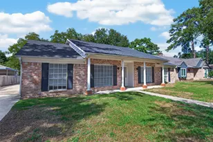 1319 Forsythe Ln, Houston, TX 77073 - Photo 3