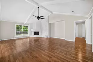 1319 Forsythe Ln, Houston, TX 77073 - Photo 13