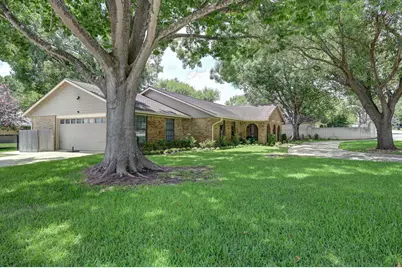 204 E Stone Street, Brenham, TX 77833 - Photo 43