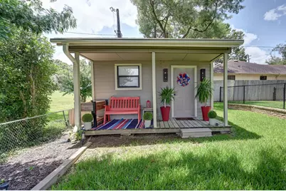 204 E Stone Street, Brenham, TX 77833 - Photo 39