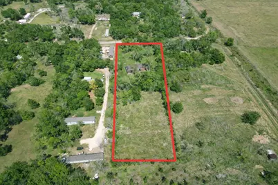 6616 Whispering Oaks Circle, Wharton, TX 77488 - Photo 3