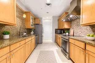 914 Main St, Houston, TX 77002 - Photo 13