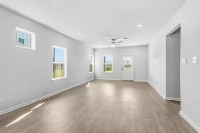 10931 Amador Peak Drive, Rosharon, TX 77583 - Photo 13