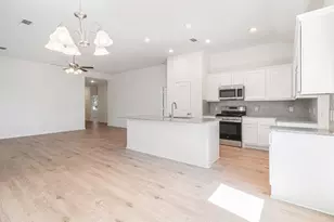 249 Edgewater Dr, West Columbia, TX 77486 - Photo 13