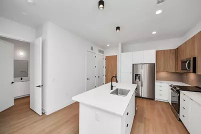 2810 Riverby Road #225, Houston, TX 77020 - Photo 5