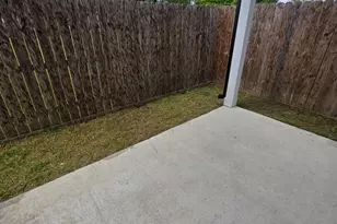 1106 Paul Quinn St, Houston, TX 77091 - Photo 7