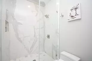 5005 Hidalgo St, Houston, TX 77056 - Photo 23