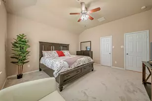 6835 Blue Glade Dr, Richmond, TX 77406 - Photo 7
