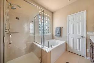 6835 Blue Glade Dr, Richmond, TX 77406 - Photo 9