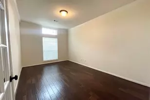 5366 Blue Mountain Ln, Sugar Land, TX 77479 - Photo 5