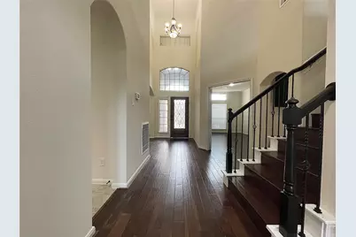 5366 Blue Mountain Lane, Sugar Land, TX 77479 - Photo 3