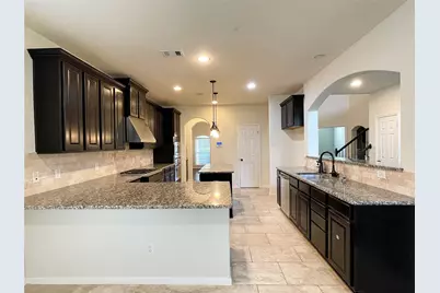 5366 Blue Mountain Lane, Sugar Land, TX 77479 - Photo 9