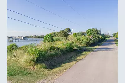 00 12th, San Leon, TX 77539 - Photo 21