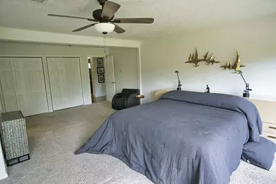 201 Southern Oaks Drive, Lake Jackson, TX 77566 - Photo 29