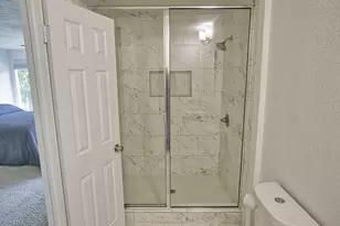 201 Southern Oaks Dr, Lake Jackson, TX 77566 - Photo 31