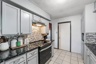 6203 Sunnygate Drive, Spring, TX 77373 - Photo 7