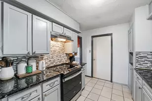 6203 Sunnygate Dr, Spring, TX 77373 - Photo 7