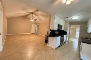 28922 Savannah Dr, Shenandoah, TX 77381 - Photo 11
