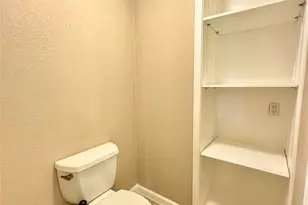 28922 Savannah Dr, Shenandoah, TX 77381 - Photo 13