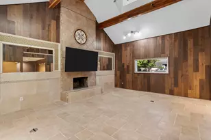 2823 Meadowcreek Dr, Missouri City, TX 77459 - Photo 3