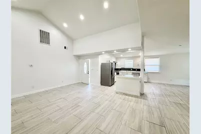 427 Oak Avenue, Crosby, TX 77532 - Photo 5