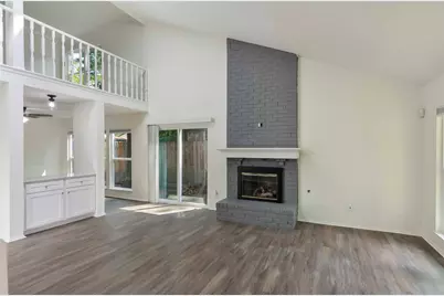 79 Maple Branch, The Woodlands, TX 77380 - Photo 3