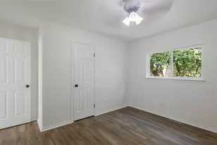 79 Maple Branch, The Woodlands, TX 77380 - Photo 23