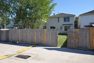 2113 Whittier Dr, Houston, TX 77032 - Photo 37