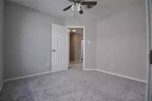 2113 Whittier Dr, Houston, TX 77032 - Photo 29