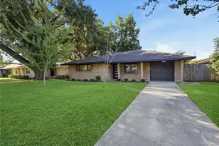 4709 Nina Lee Ln, Houston, TX 77092 - Photo 1