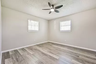 610 County Road 157, Alvin, TX 77511 - Photo 15