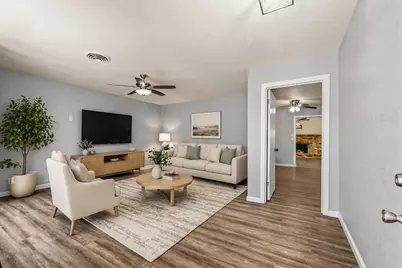 404 S 14th Street, West Columbia, TX 77486 - Photo 7