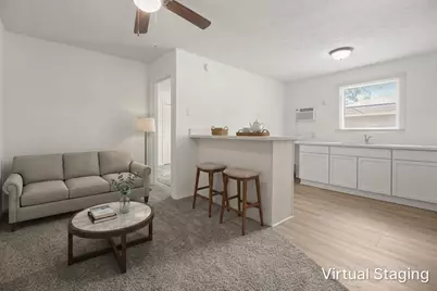 602 S 3rd Street #C, La Porte, TX 77571 - Photo 3