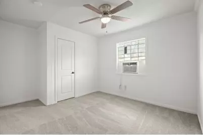 602 S 3rd Street #C, La Porte, TX 77571 - Photo 9
