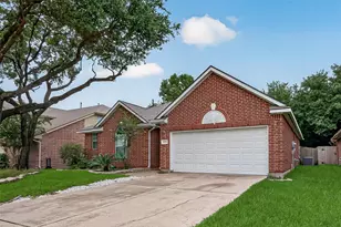 14531 Chestnut Falls Dr, Cypress, TX 77433 - Photo 5