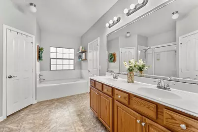 2404 Grey Kirby Drive, League City, TX 77573 - Photo 23