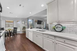 2404 Grey Kirby Dr, League City, TX 77573 - Photo 13