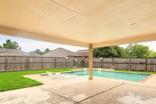 2404 Grey Kirby Dr, League City, TX 77573 - Photo 37