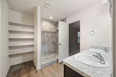 15438 Rancho Joya Way, Houston, TX 77049 - Photo 17