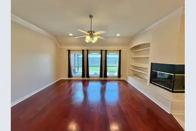 155 Indian Warrior Trail, Lake Jackson, TX 77566 - Photo 3