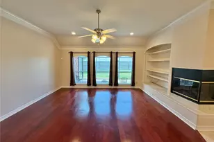 155 Indian Warrior Trail, Lake Jackson, TX 77566 - Photo 3