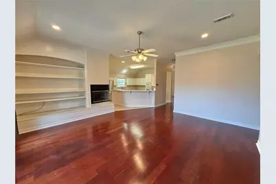 155 Indian Warrior Trail, Lake Jackson, TX 77566 - Photo 5