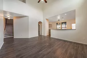 106 Crown Point Ct, Magnolia, TX 77354 - Photo 7