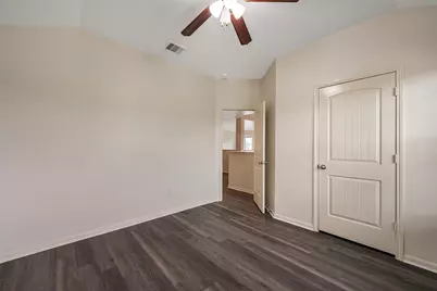 106 Crown Point Court, Magnolia, TX 77354 - Photo 17