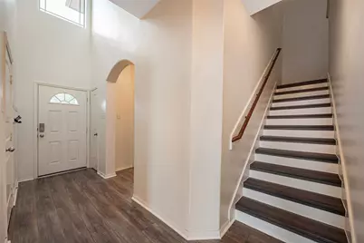 106 Crown Point Court, Magnolia, TX 77354 - Photo 5