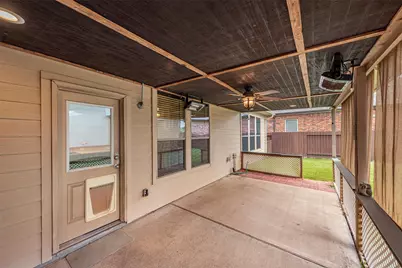 106 Crown Point Court, Magnolia, TX 77354 - Photo 21
