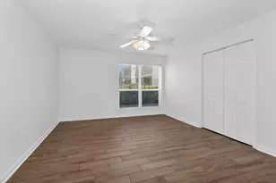 5005 Georgi Ln, Houston, TX 77092 - Photo 19