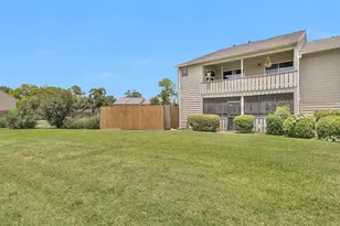 5005 Georgi Ln, Houston, TX 77092 - Photo 29