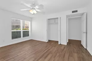 5005 Georgi Ln, Houston, TX 77092 - Photo 21